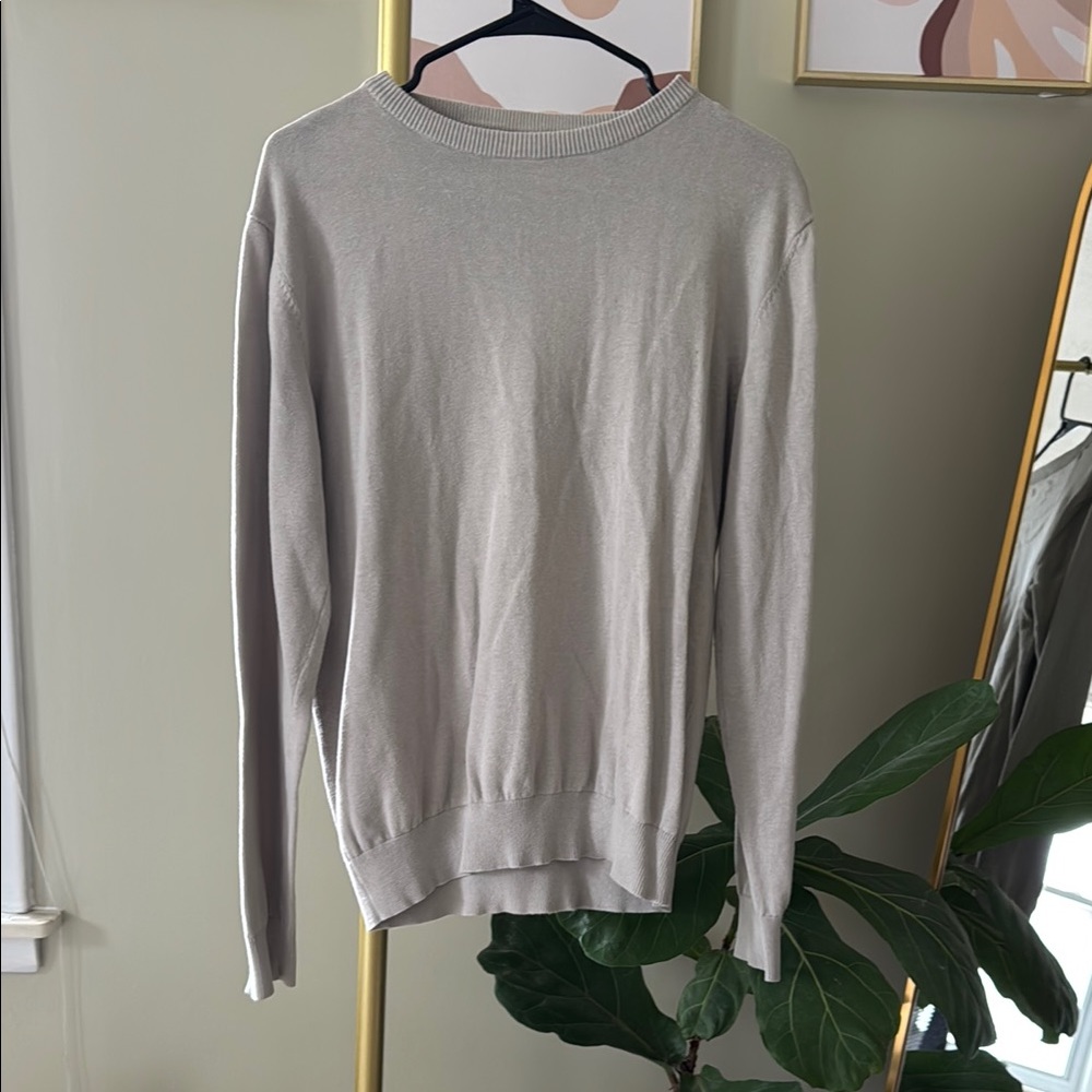 Men's Gray Sweater